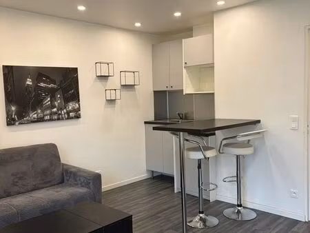 studio meublé gare du val d’or