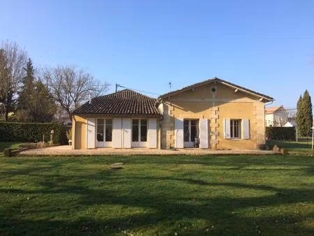 location appartement 3 pièces 86m² petit palais et cornemps 33570