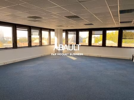 location local professionnel 660m² bordeaux 33000