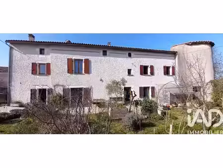maison de campagne à beauvoir-sur-niort (79360)