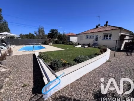 maison traditionnelle à saint-aubin-le-cloud (79450)