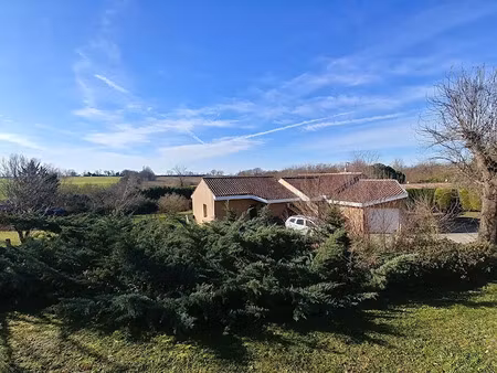 vente maison 5 pièces 120 m² à caussade (82300)  240 000 €