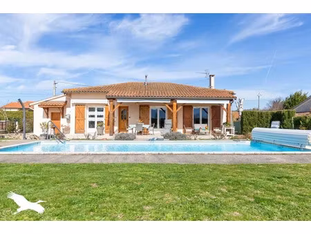 vente maison 4 pièces 110 m² à clarac (31210)  244 000 €
