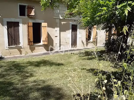 vente maison 6 pièces 156 m² à bourg sur gironde (33710)  260 000 €