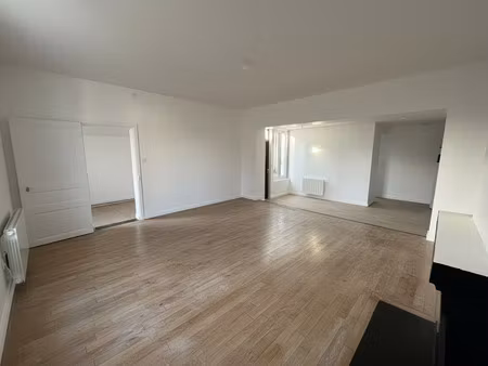 vente maison 3 pièces 75 m² à les ponts-de-ce (49130)  259 000 €