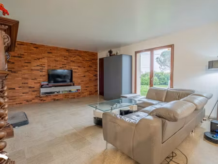 vente maison 6 pièces 142 m² à rions (33410)  279 500 €