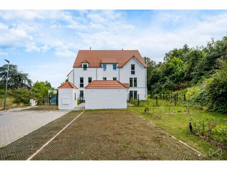 appartement te koop in luik met 2 slaapkamers