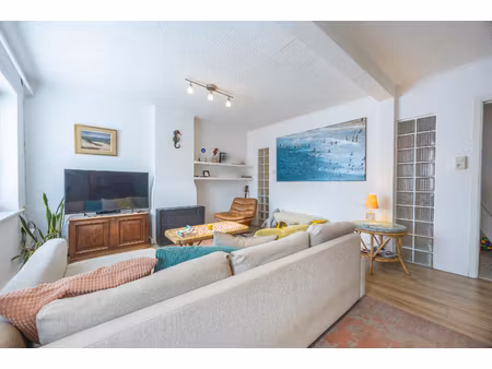 appartement te koop in oostende met 3 slaapkamers