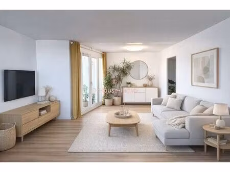 duplex familial  3 chambres  2 balcons  cave et stationnement