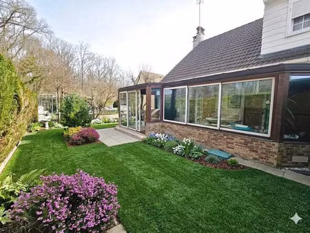 vente maison 5 pièces 96 m² à roissy-en-brie (77680)  290 000 €