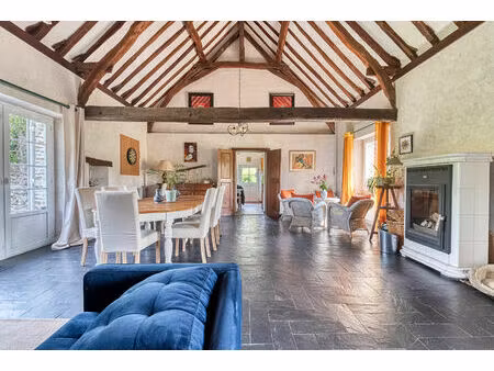 vente maison 8 pièces  228.00m²  la possonnière