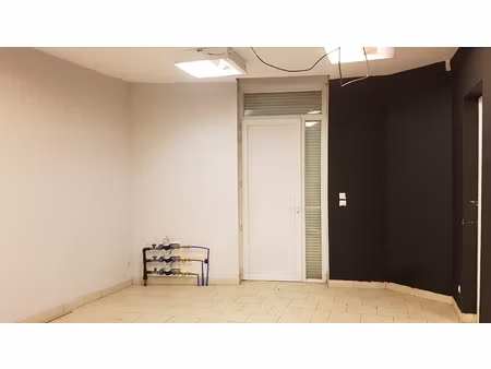 location local commercial 20m²