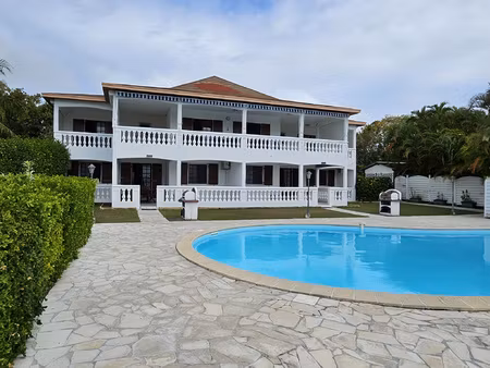 achat maison 10 pièces 245m² ste anne 97180