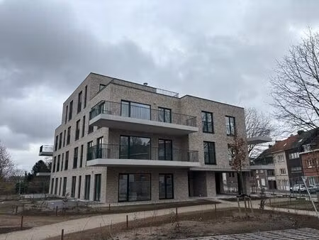 exclusief wonen op de top: duurzaam 3-slaapkamer penthouse met terras van 53m²
