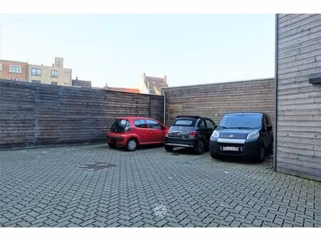 overdekte parkeerplaats te huur in ledeberg