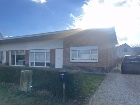 charmante bungalow vlakbij de lembeekse bossen