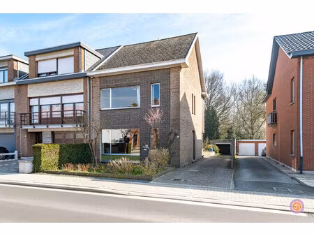 huis te koop in bornem met 4 slaapkamers