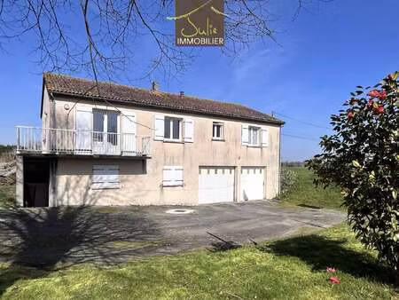 vente maison à bressuire (79300) : à vendre / 109m² bressuire