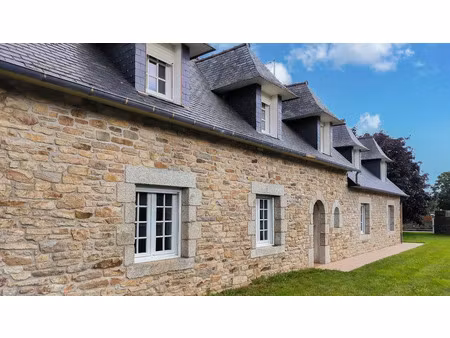 vente maison 7 pièces 207.76 m² à melgven (29140)  343 000 €