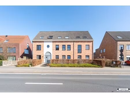 appartement te koop in kalmthout met 2 slaapkamers