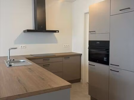 appartement te koop in blaasveld met 2 slaapkamers