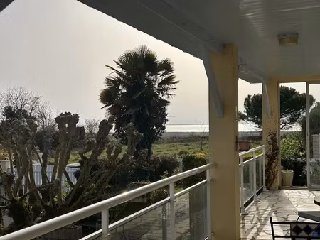 vente maison 6 pièces 187 m² à mortagne-sur-gironde (17120)  375 000 €