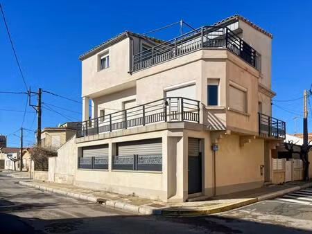 immeuble de 3 appartements de 180 m² à valras-plage