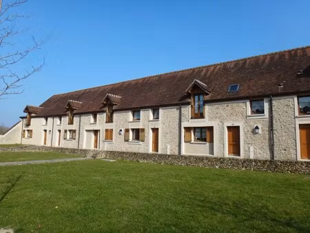 location maison 3 pièces 77m² favieres 77220