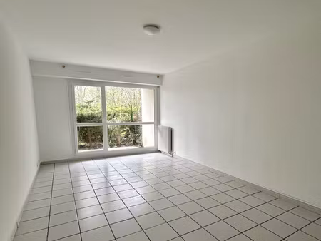 location appartement 3 pièces 63m² brunoy 91800