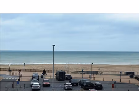 appartement te koop in oostende met 1 slaapkamer