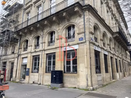 a louer bureaux 80m2 bordeaux jardin public quinconces