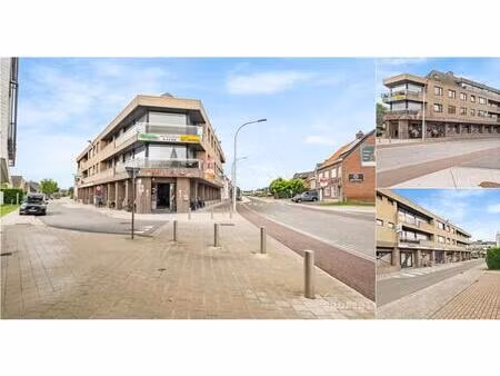 surface commerciale à vendre à leegstraat 2 oostrozebeke (rbv41059)