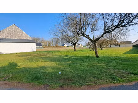 terrain à bâtir neuvy le roi 940 m2