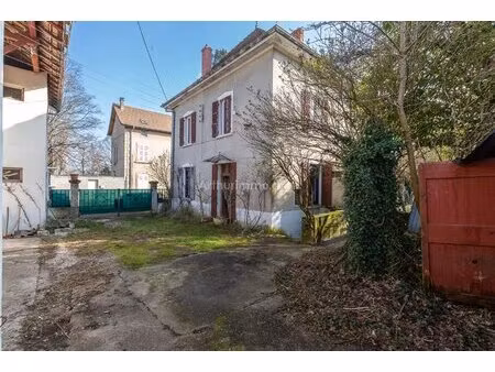 maison à rénover - centre corbelin