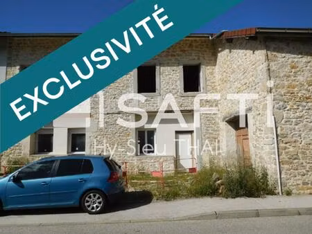 special investisseurs !!! 600 m2 à aménager  à thoirette-coisia (39240)