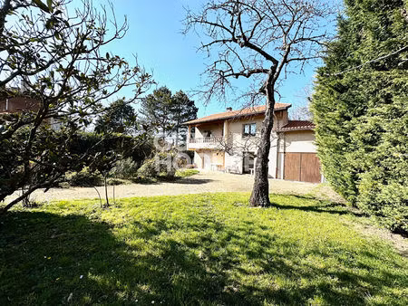 maison familiale 3 niveaux sur terrain de 1 800 m²