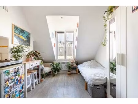 appartement 1 pièce de 13 m² situé à paris