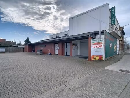 commercieel te koop in steenokkerzeel met 3 slaapkamers