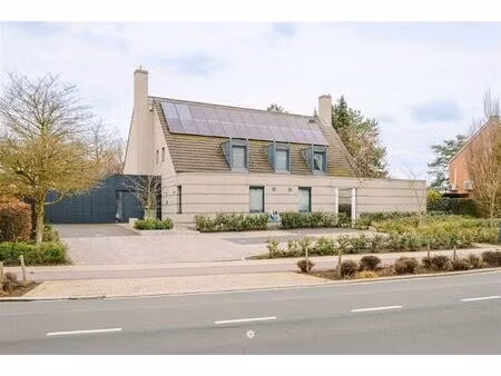 huis te koop in sint-niklaas met 5 slaapkamers