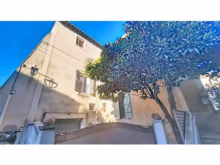 vente maison 6 pièces 200 m² caumont-sur-durance (84510)