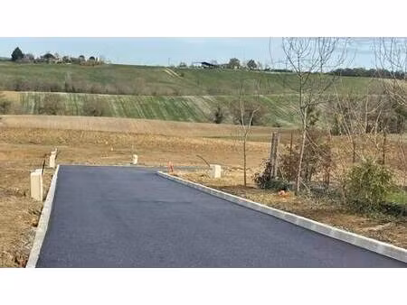 terrain constructible viabilisé à vendre
