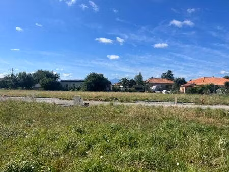 terrain constructible à vendre