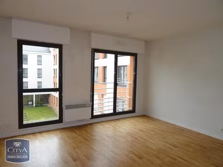 location appartement 2 pièces 44m² laval 53000