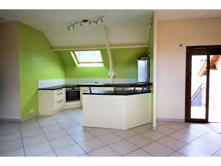 vente appartement 4 pièces 75m2 gan 64290 - 136000 € - surface privée