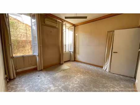 orange bureaux de 62m2  transformables en habitation (ag en