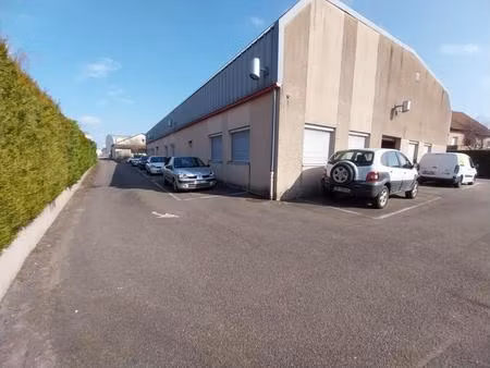 perrigny-les-dijon-ensemble immobilier professionnel de 1051m²