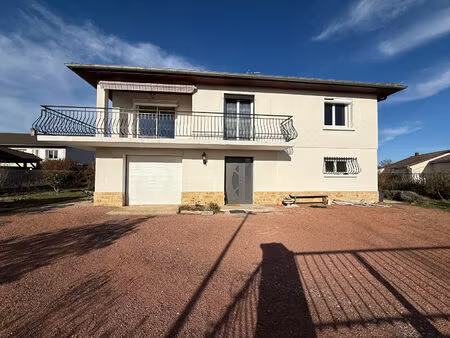 vente maison 5 pièces 97 m² pouilly-les-nonains (42155)