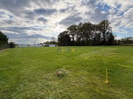 en vente terrain non constructible – 85 900 € |marquion