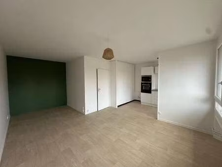 location appartement t1 à hérouville-saint-clair (14200) : à louer t1 / 33m² hérouville-sa