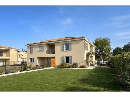 appartement 3 pièces avec terrasse et grand jardin dans résidence de standing récente